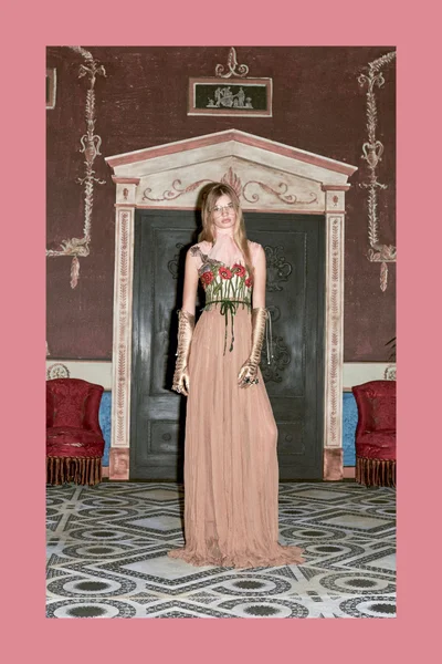 Look 32